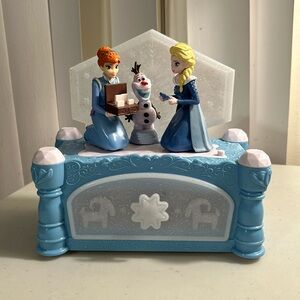 Disney Frozen Olaf's Frozen Adventure Musical Jewelry Box Toy Jakks Pre-Owned